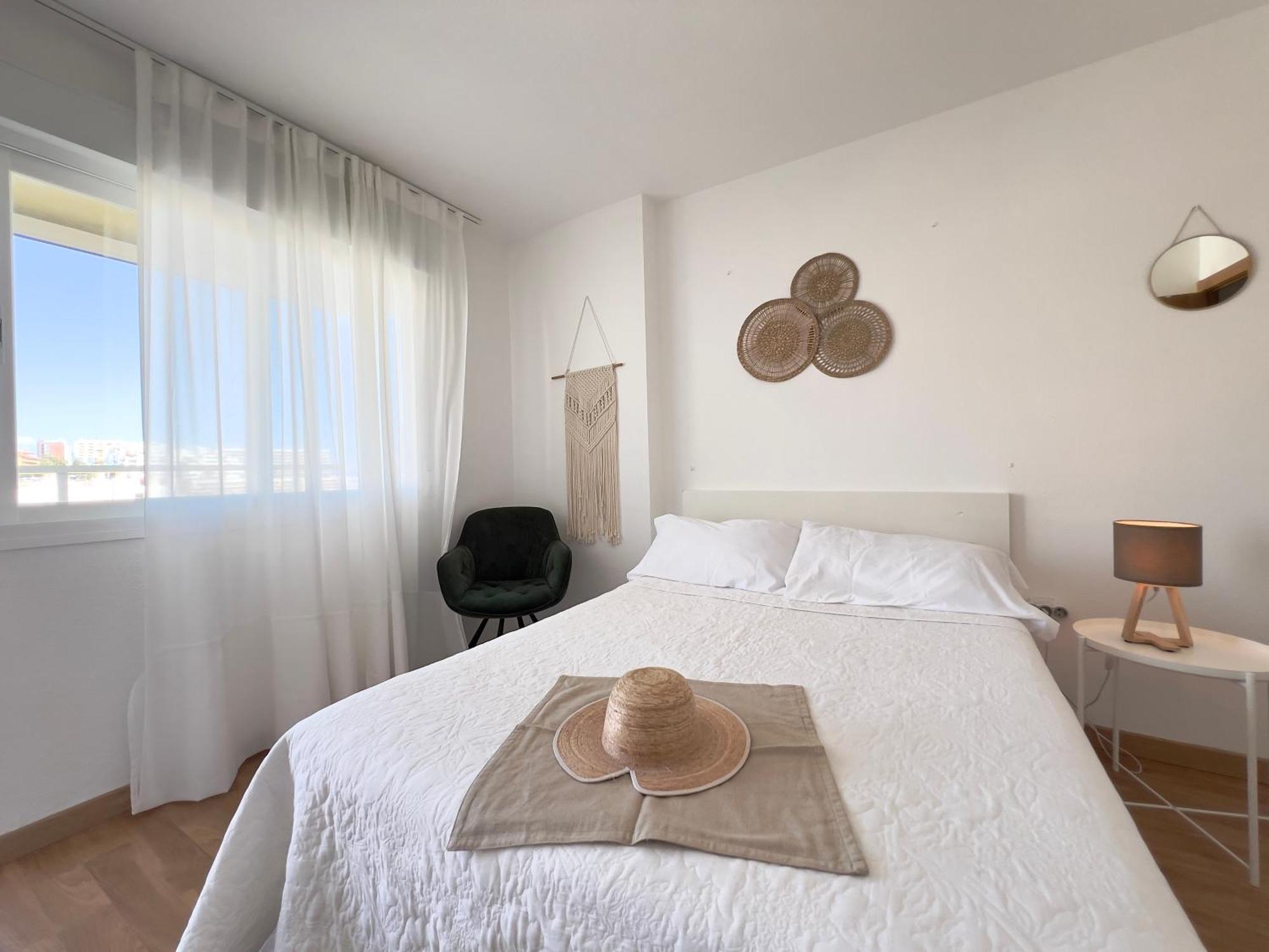 Ferienwohnung En Carihuela Con Vistas Y Plaza De Garaje, Nucleo Cristal Torremolinos Exterior foto